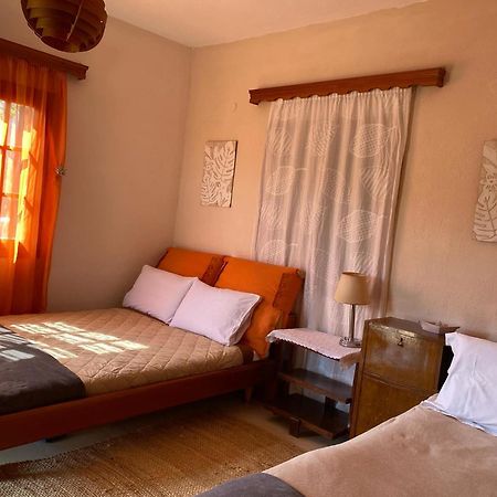 The Country House Koutsoupia Kokkino Nero Luaran gambar